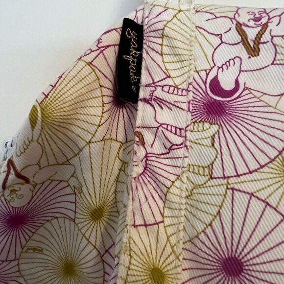 Buddha Umbrella Patterned Handbag - Picture 3 of 5
